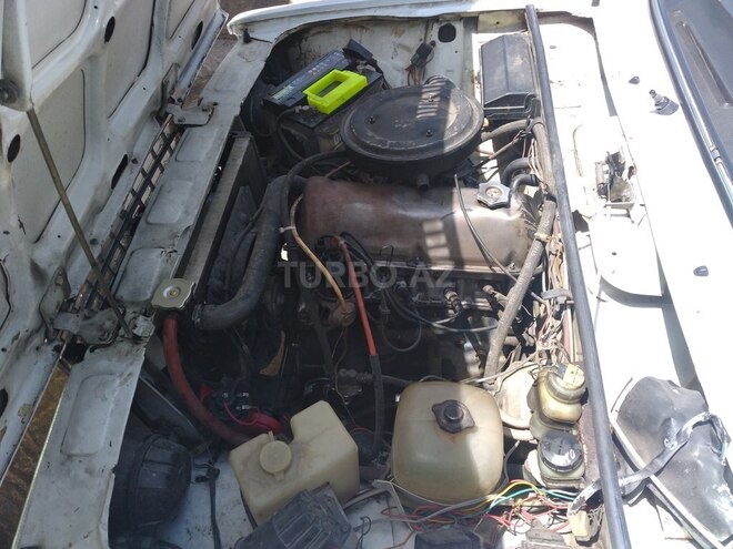 LADA (VAZ) 2107 2003, 51,000 km - 1.6 l - Quba