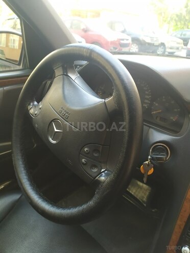 Mercedes E 220 1999, 464,000 km - 2.2 l - Bakı