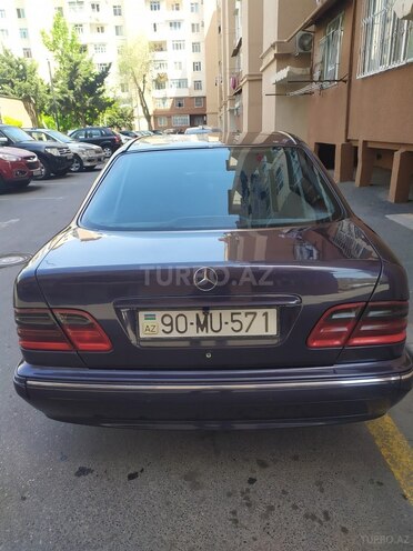 Mercedes E 220 1999, 464,000 km - 2.2 l - Bakı