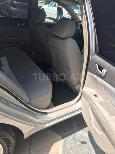 Hyundai Sonata 2005, 135,000 km - 2.4 l - Gəncə