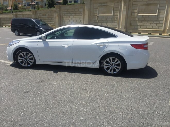 Hyundai Grandeur 2014, 80,100 km - 2.4 л - Bakı