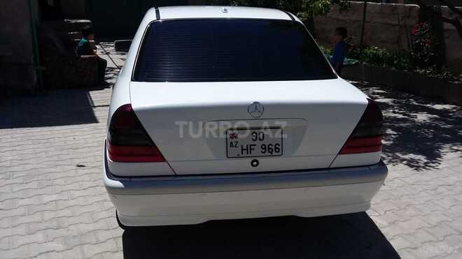 Mercedes C 230 2000, 243,000 km - 2.3 л - Bakı