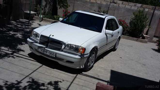 Mercedes C 230 2000, 243,000 km - 2.3 л - Bakı