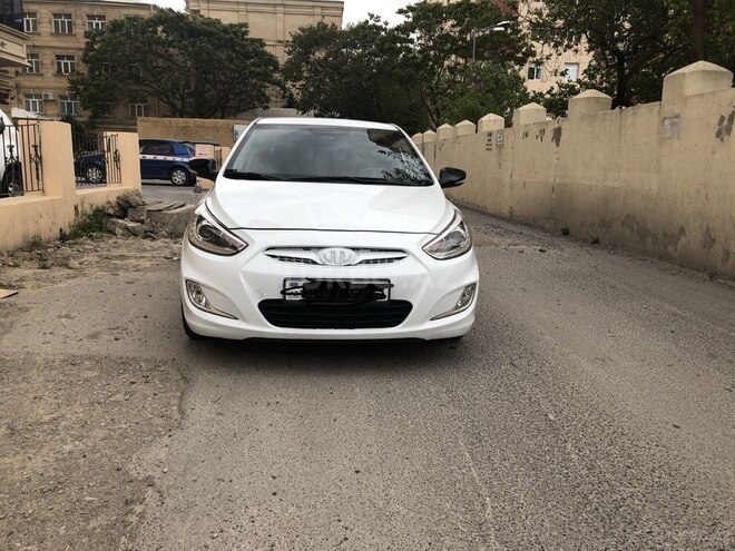 Hyundai Accent 2012, 89,000 km - 1.4 l - Bakı
