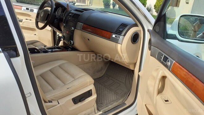 Volkswagen Touareg 2004, 150,000 km - 4.2 l - Gəncə