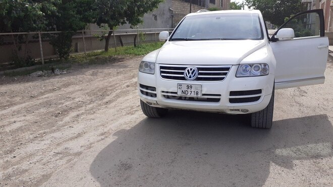 Volkswagen Touareg 2004, 150,000 km - 4.2 l - Gəncə