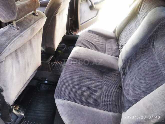 Opel Vectra 1994, 200,000 km - 2.0 l - Bakı