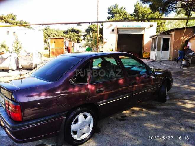 Opel Vectra 1994, 200,000 km - 2.0 l - Bakı