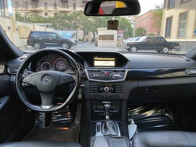 Mercedes E 250 2010, 230,000 km - 1.8 l - Bakı