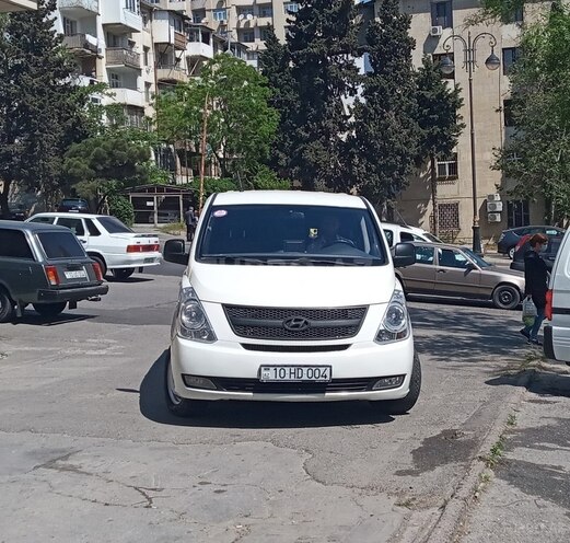 Hyundai H-1 2011, 198,000 km - 2.5 l - Bakı