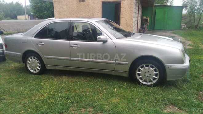 Mercedes E 240 1999, 120,000 km - 2.4 l - Ağcabədi