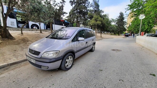 Opel Zafira 2001, 296,000 km - 1.8 l - Bakı