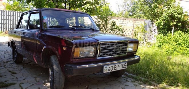 LADA (VAZ) 2107 2009, 540,000 km - 1.6 l - Quba