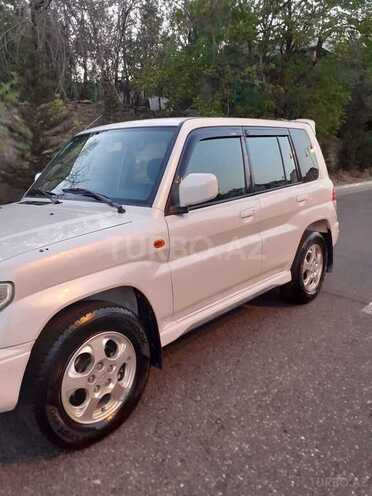 Mitsubishi Pajero io 1999, 197,644 km - 1.8 l - Bakı