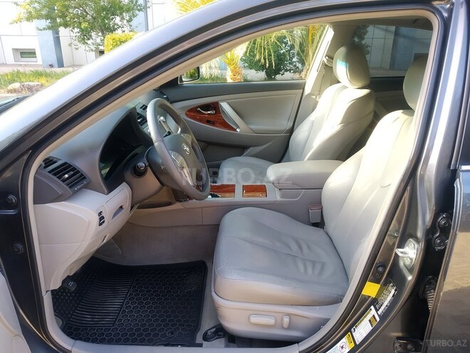 Toyota Camry 2011, 118,600 km - 2.5 l - Bakı