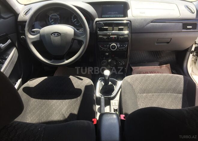 LADA (VAZ) Priora 2014, 111,000 km - 1.6 l - Quba