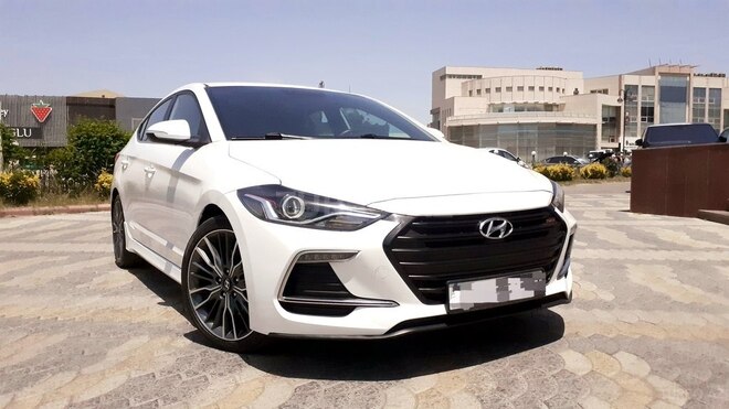 Hyundai Elantra 2016, 30,000 km - 1.6 л - Bakı