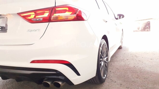 Hyundai Elantra 2016, 30,000 km - 1.6 л - Bakı