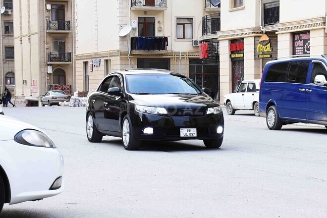 Kia Cerato 2010, 199,000 km - 2.0 l - Bakı