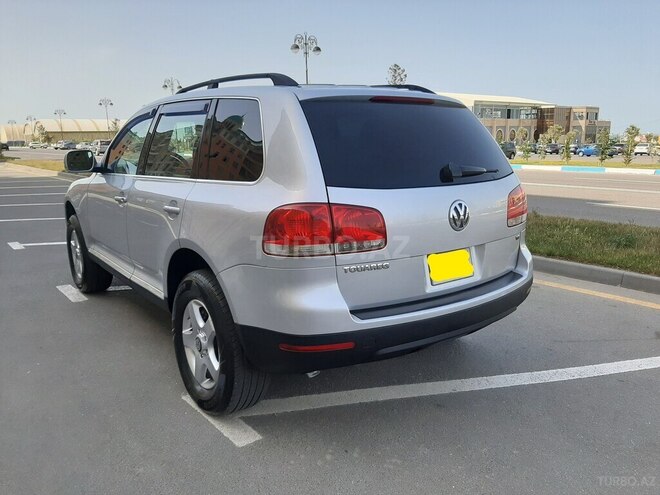 Volkswagen Touareg 2005, 133,600 km - 3.2 l - Sumqayıt