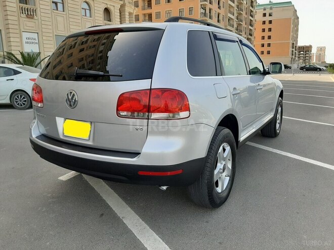 Volkswagen Touareg 2005, 133,600 km - 3.2 l - Sumqayıt