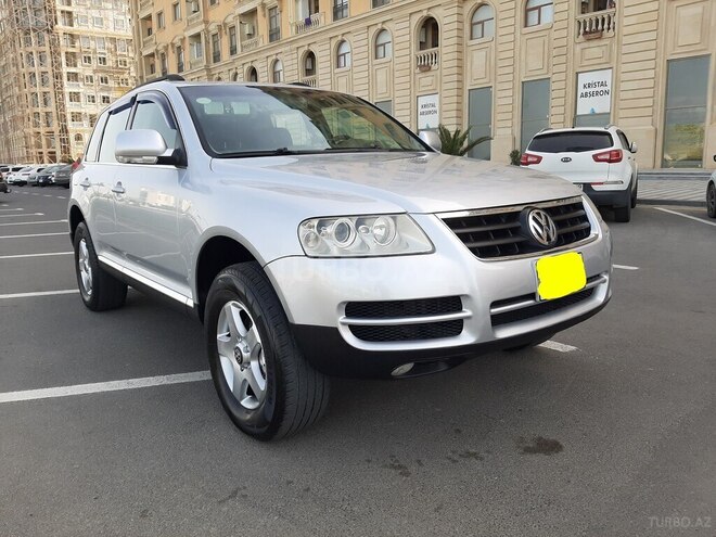 Volkswagen Touareg 2005, 133,600 km - 3.2 l - Sumqayıt