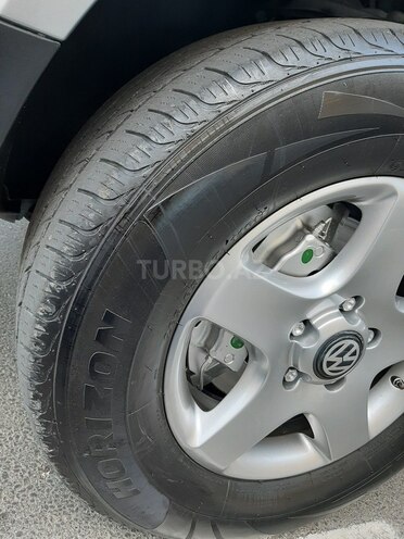 Volkswagen Touareg 2005, 133,600 km - 3.2 l - Sumqayıt