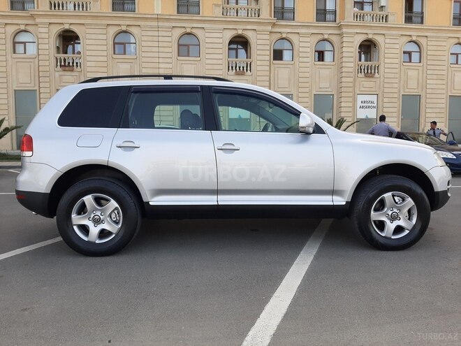 Volkswagen Touareg 2005, 133,600 km - 3.2 l - Sumqayıt