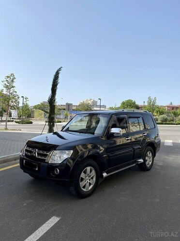 Mitsubishi Pajero 2007, 245,000 km - 3.0 л - Bakı
