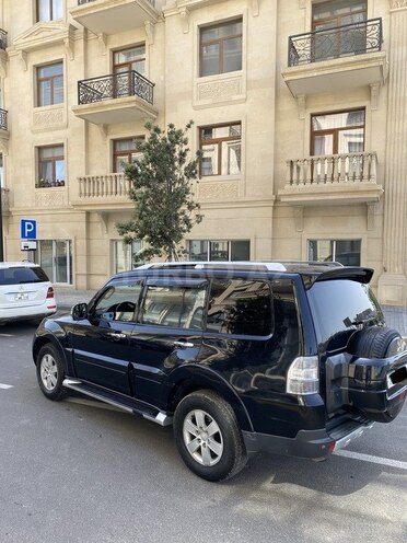 Mitsubishi Pajero 2007, 245,000 km - 3.0 л - Bakı