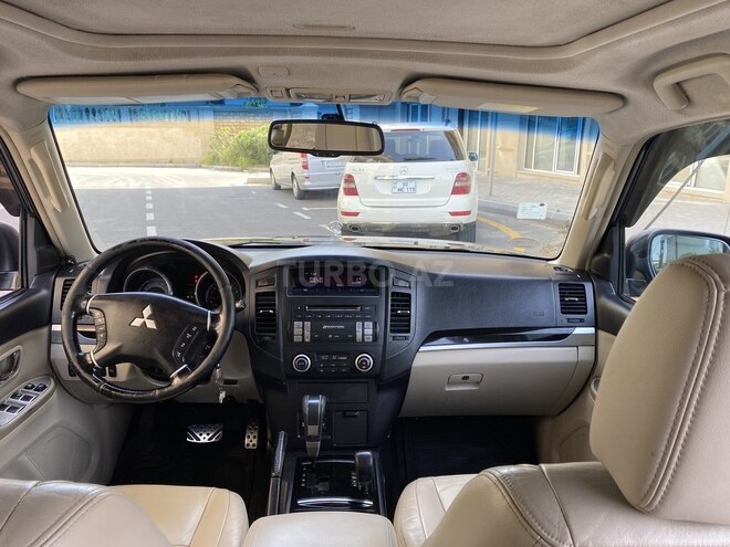 Mitsubishi Pajero 2007, 245,000 km - 3.0 л - Bakı