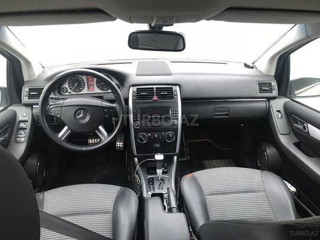 Mercedes B 170 2007, 120,600 km - 1.7 l - Bakı