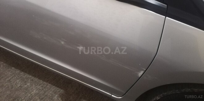 Honda Insight 2010, 289,000 km - 1.3 л - Bakı