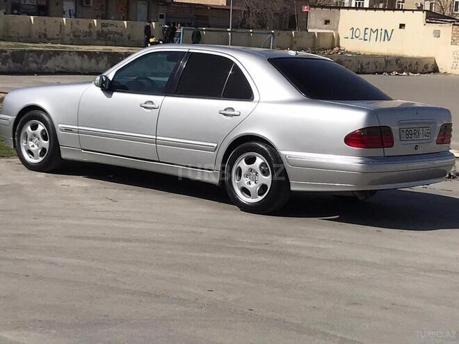 Mercedes E 270 2001, 413,000 km - 2.7 l - Sumqayıt