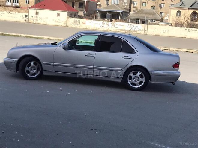 Mercedes E 270 2001, 413,000 km - 2.7 l - Sumqayıt