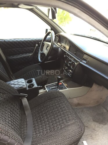 Mercedes 190 1990, 321,600 km - 2.0 л - Bakı