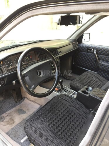 Mercedes 190 1990, 321,600 km - 2.0 л - Bakı