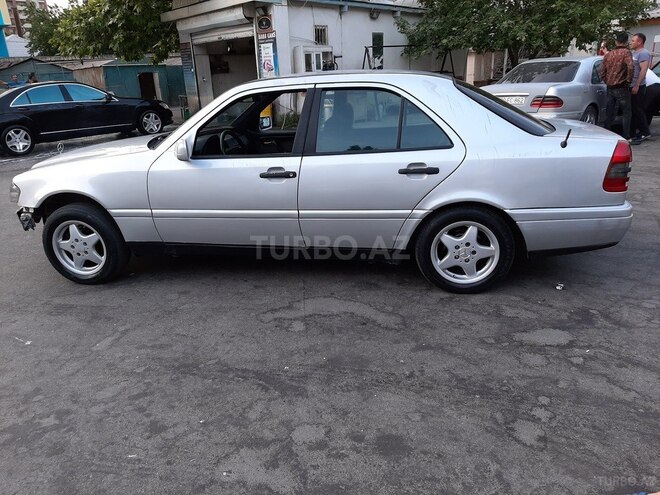 Mercedes C 180 1994, 334,000 km - 1.8 л - Bakı