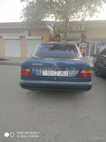 Mercedes  1991, 54,621 km - 2.0 l - Şirvan
