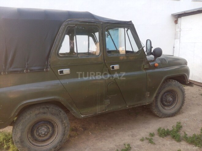 UAZ 31512 1987, 190,000 km - 2.4 l - Lerik