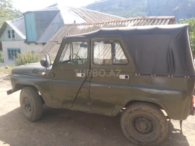 UAZ 31512 1987, 190,000 km - 2.4 l - Lerik