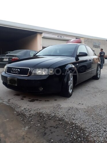 Audi A4 2003, 247,000 km - 1.8 l - Bakı