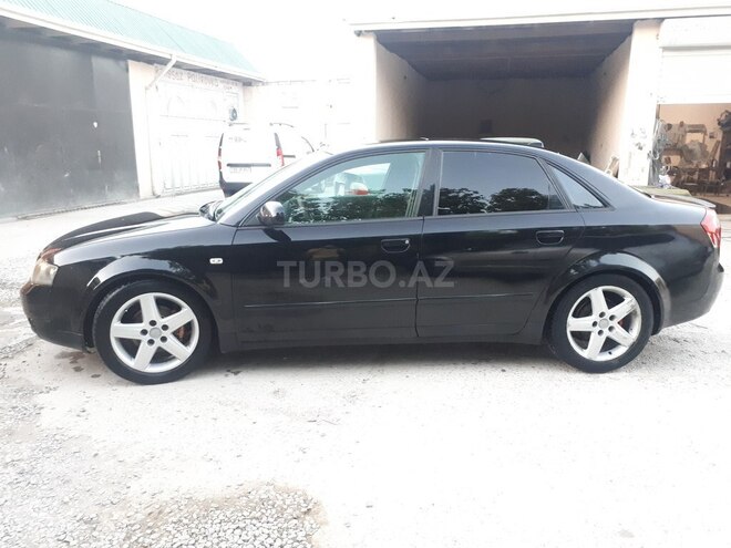 Audi A4 2003, 247,000 km - 1.8 l - Bakı