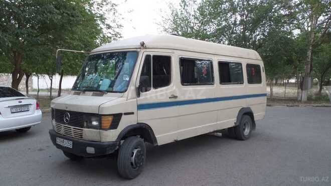 Mercedes 410 D 1988, 350,000 km - 2.9 l - Şirvan
