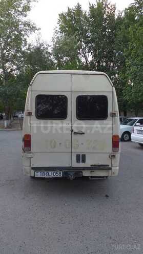 Mercedes 410 D 1988, 350,000 km - 2.9 l - Şirvan