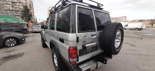 Toyota Land Cruiser 2011, 70,000 km - 4.2 l - Bakı