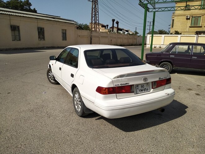 Toyota Camry 2001, 354,000 km - 2.2 l - Bakı