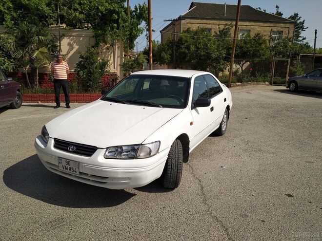 Toyota Camry 2001, 354,000 km - 2.2 l - Bakı