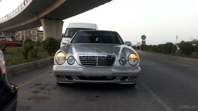 Mercedes E 270 2000, 342,700 km - 2.7 л - Bakı