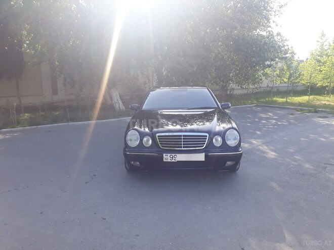 Mercedes E 320 2001, 256,321 km - 3.2 l - Xırdalan